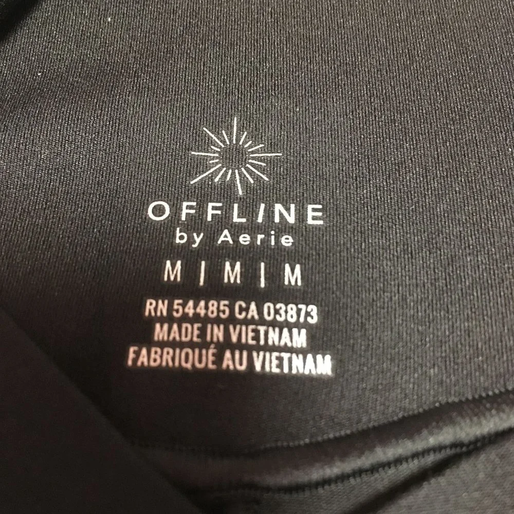 NWT OFFLINE By Aerie Real Me High Waisted Crossover Flare Legging Black Size Med - Picture 8 of 12